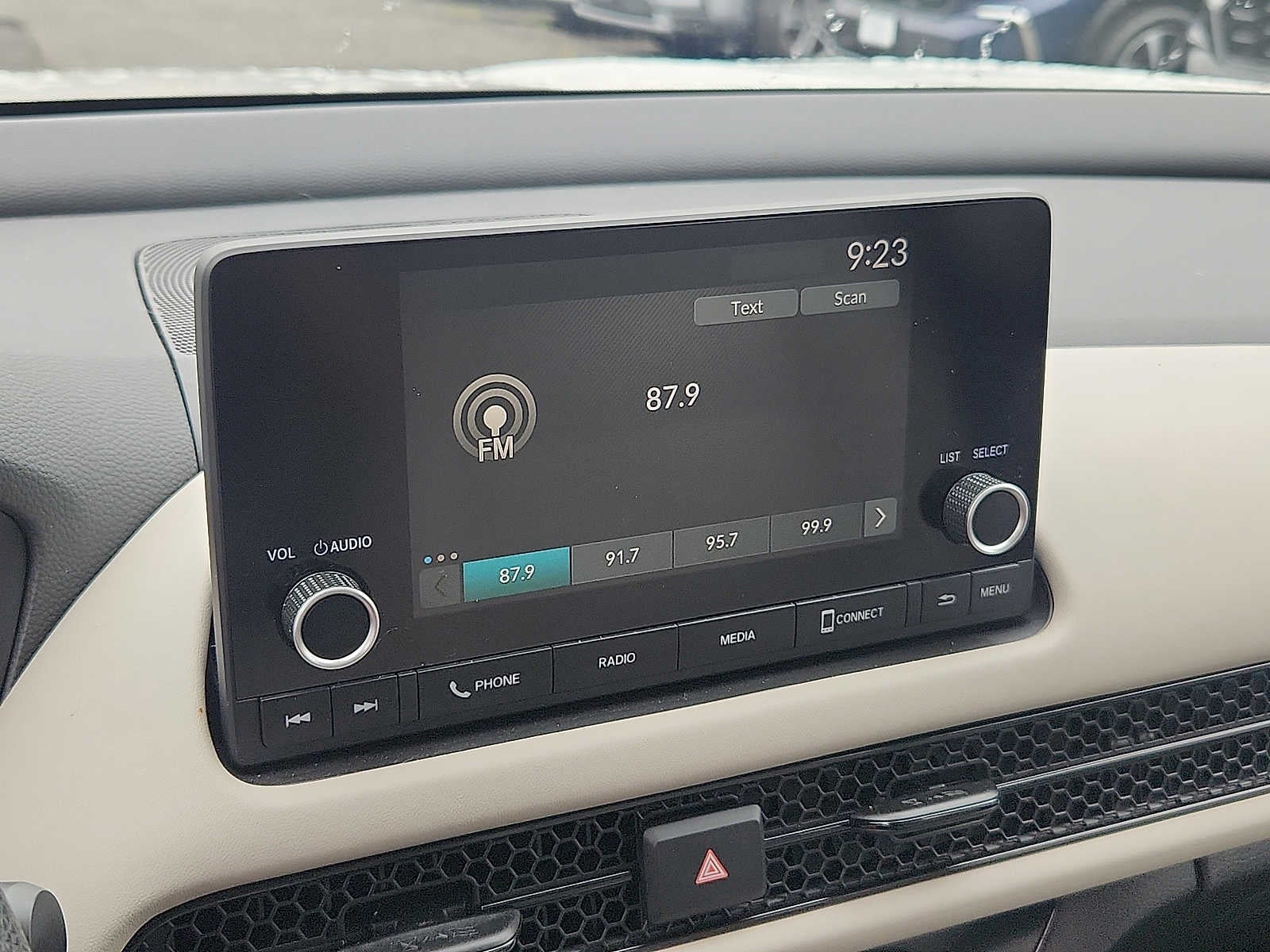 2023 Honda HR-V LX
