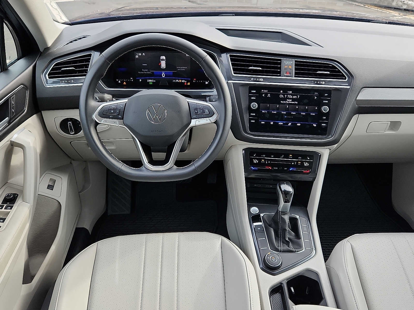 2024 Volkswagen Tiguan SE