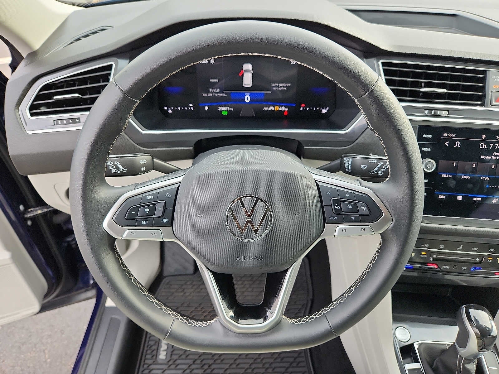 2024 Volkswagen Tiguan SE