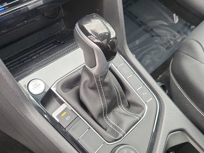 2025 Volkswagen Taos SEL