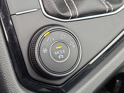 2025 Volkswagen Taos SEL