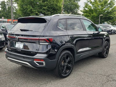 2025 Volkswagen Taos SEL