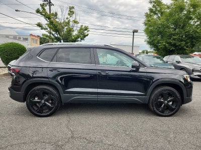 2025 Volkswagen Taos SEL