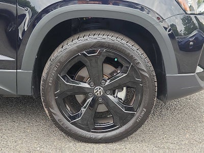 2025 Volkswagen Taos SEL