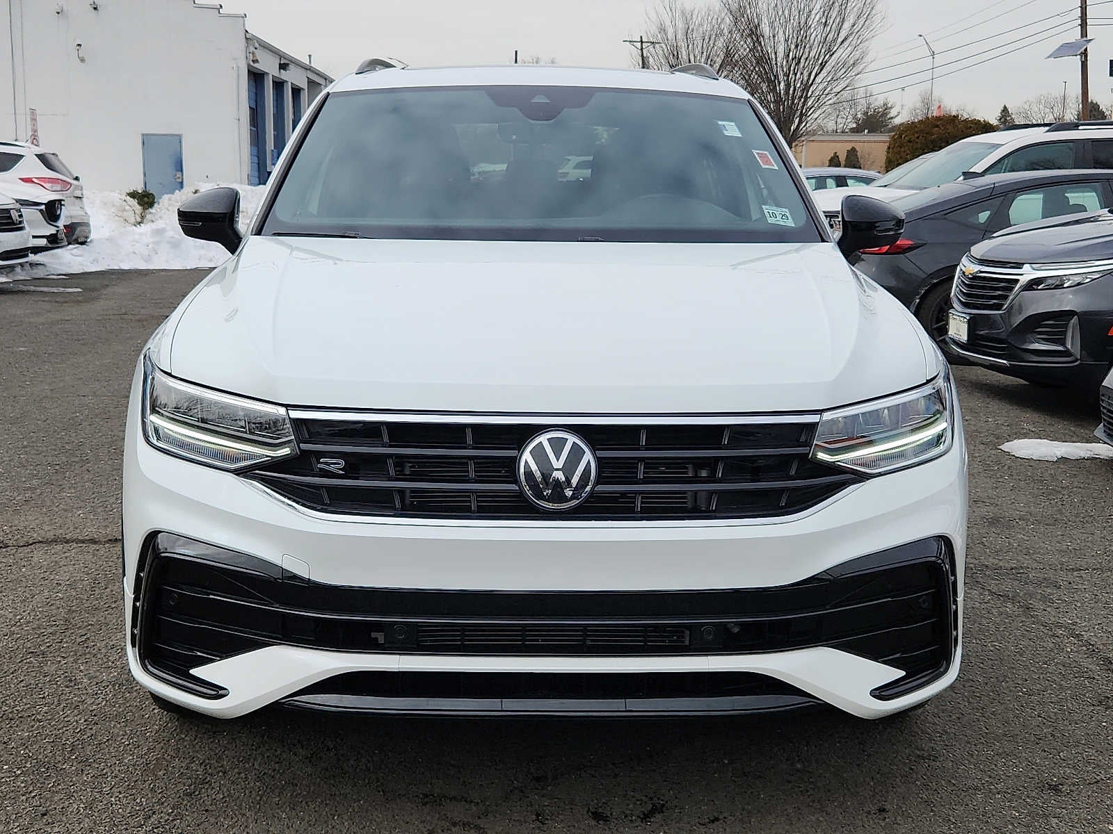2024 Volkswagen Tiguan SE R-Line Black