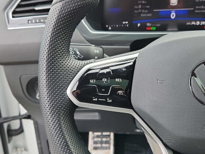 2024 Volkswagen Tiguan SE R-Line Black