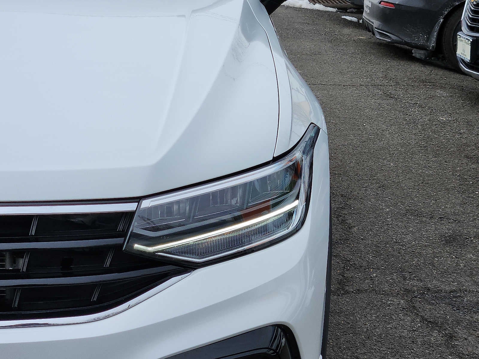 2024 Volkswagen Tiguan SE R-Line Black