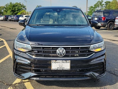 2022 Volkswagen Tiguan SE R-Line Black