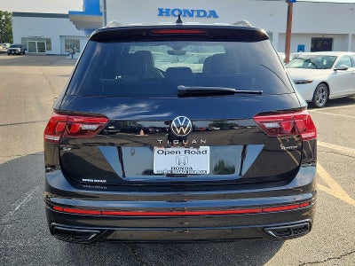 2022 Volkswagen Tiguan SE R-Line Black