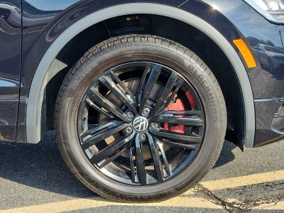 2022 Volkswagen Tiguan SE R-Line Black