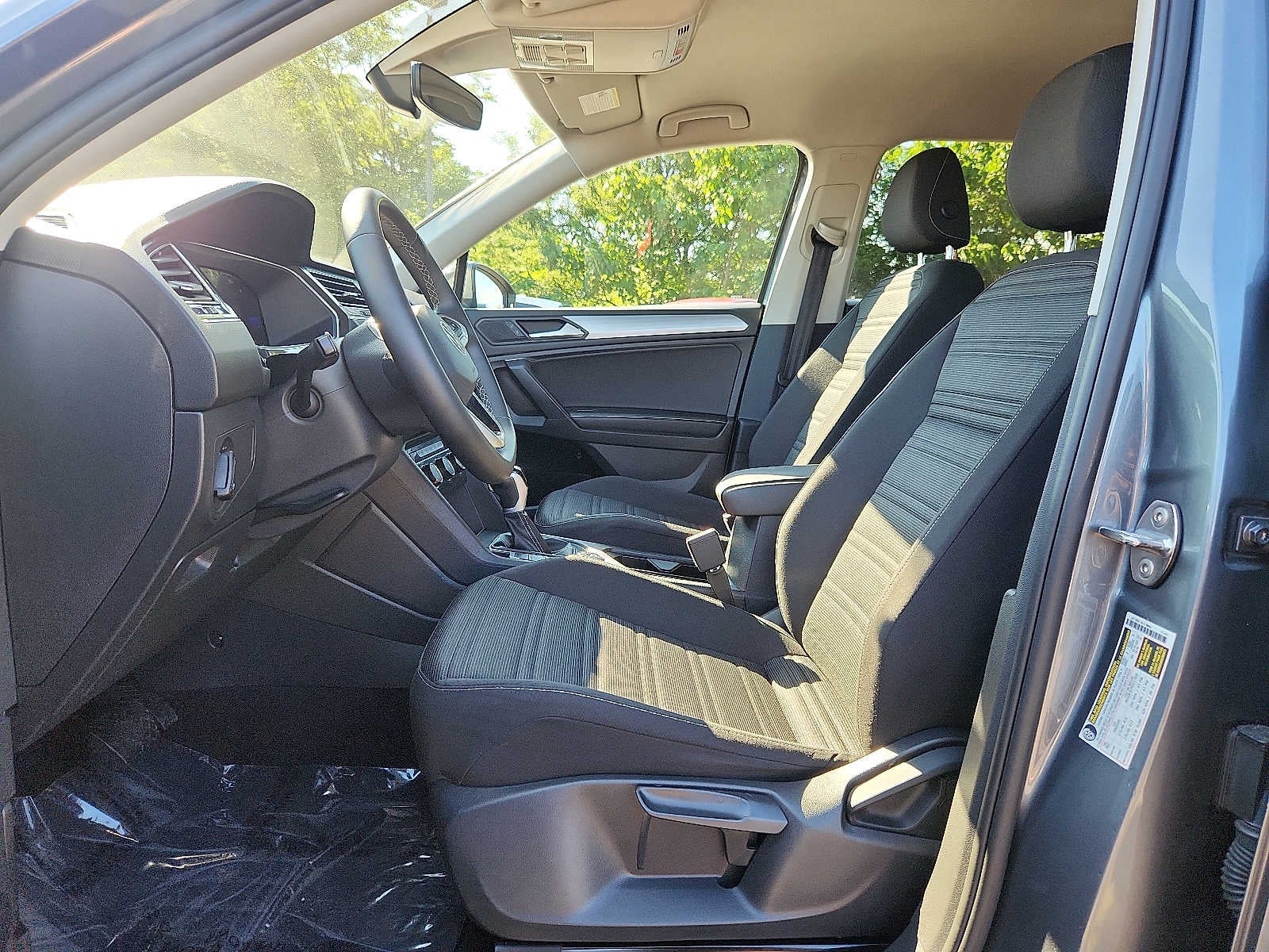 2023 Volkswagen Tiguan S