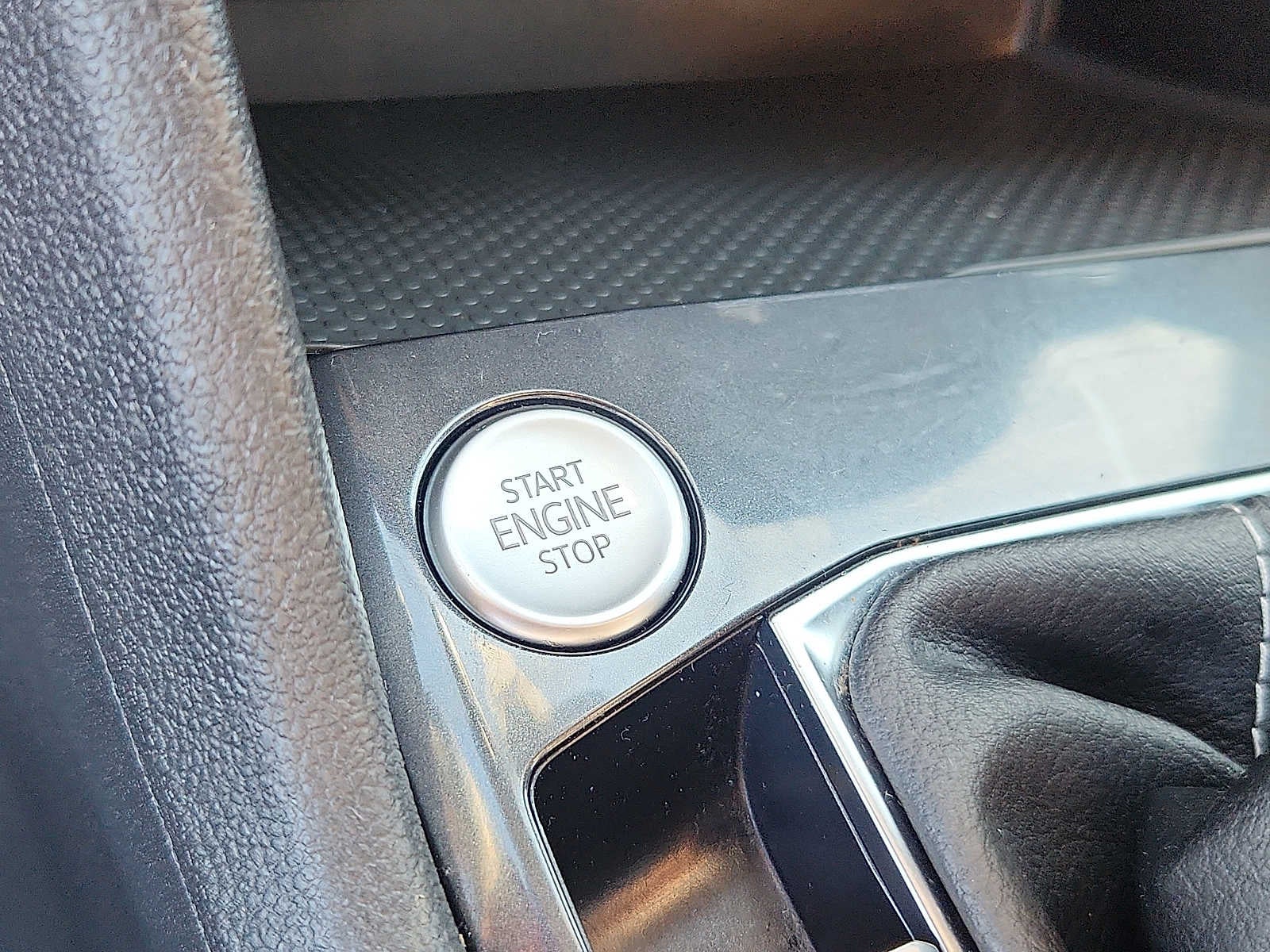2023 Volkswagen Tiguan S