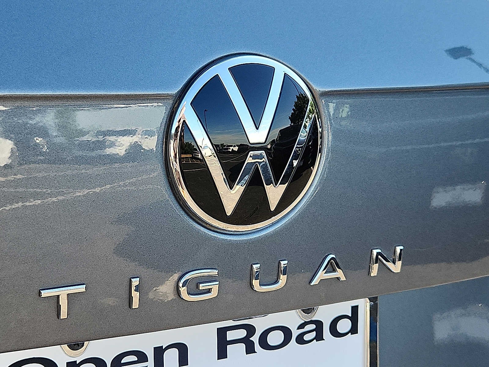 2023 Volkswagen Tiguan S