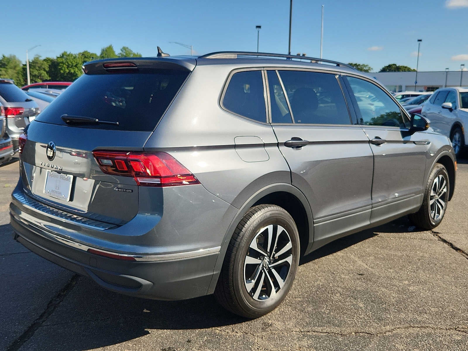2023 Volkswagen Tiguan S