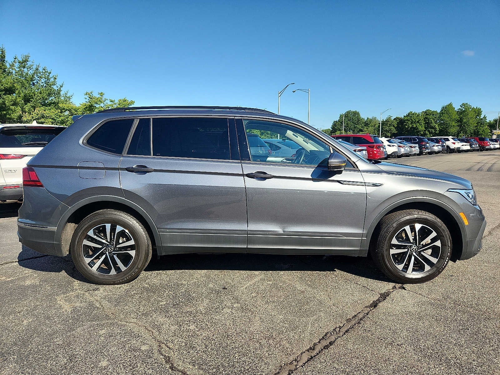 2023 Volkswagen Tiguan S