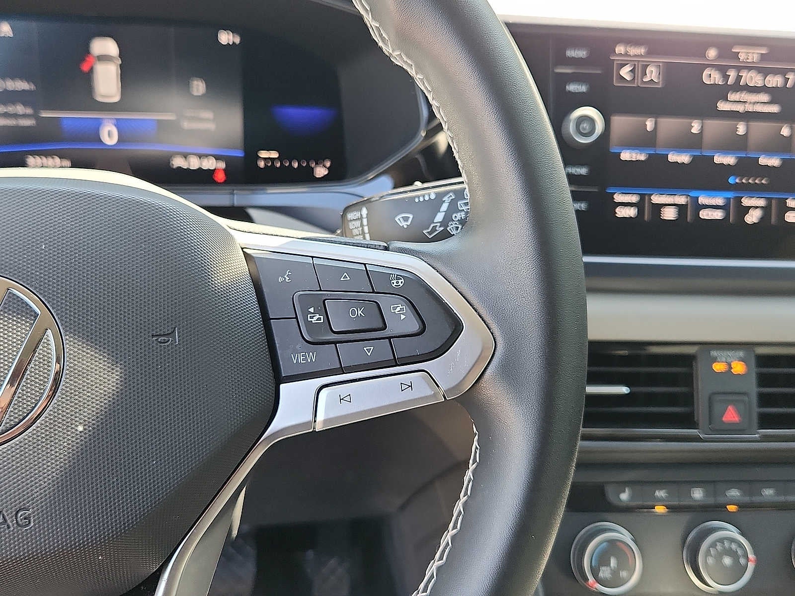 2022 Volkswagen Taos SE