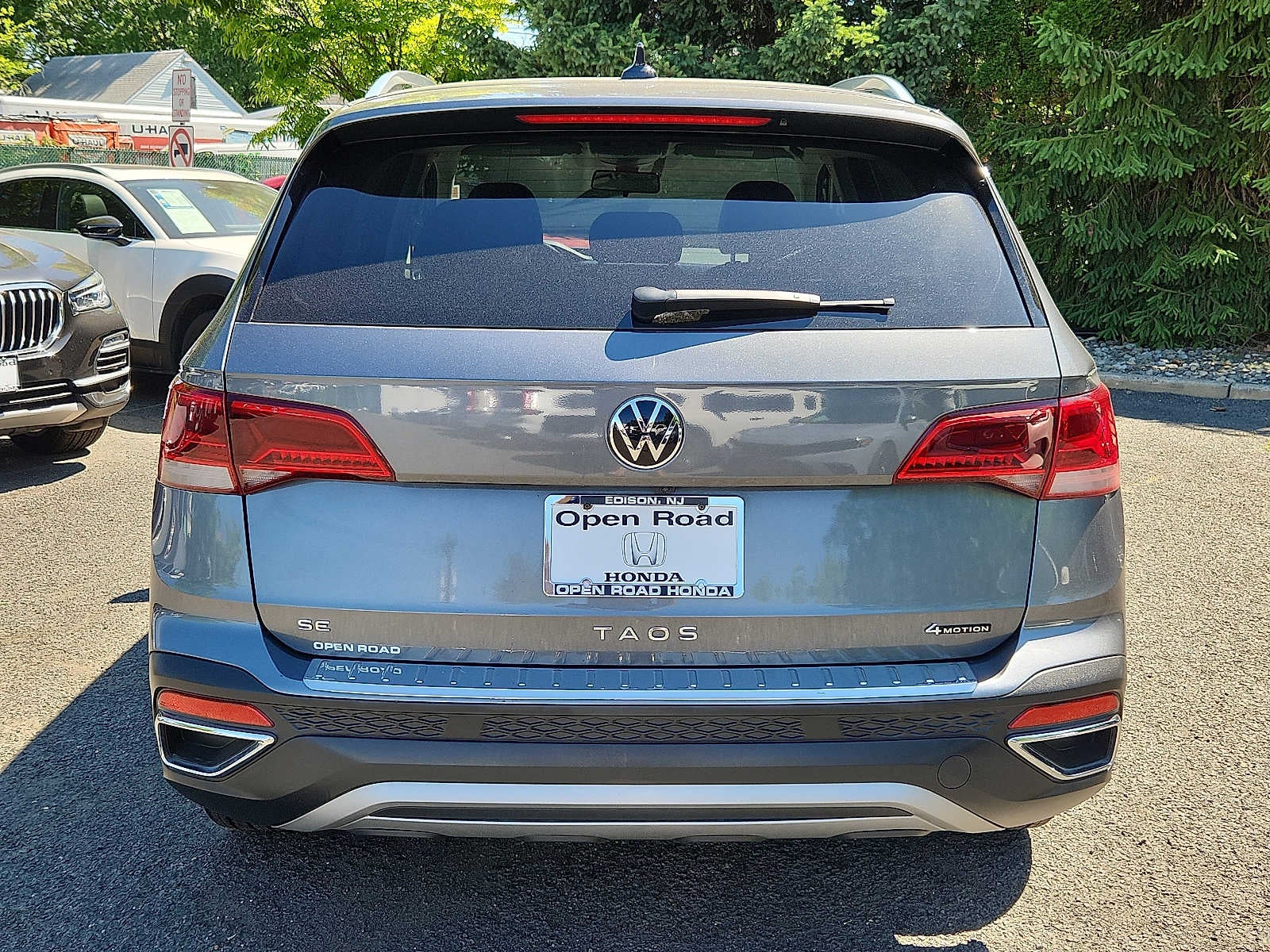 2022 Volkswagen Taos SE