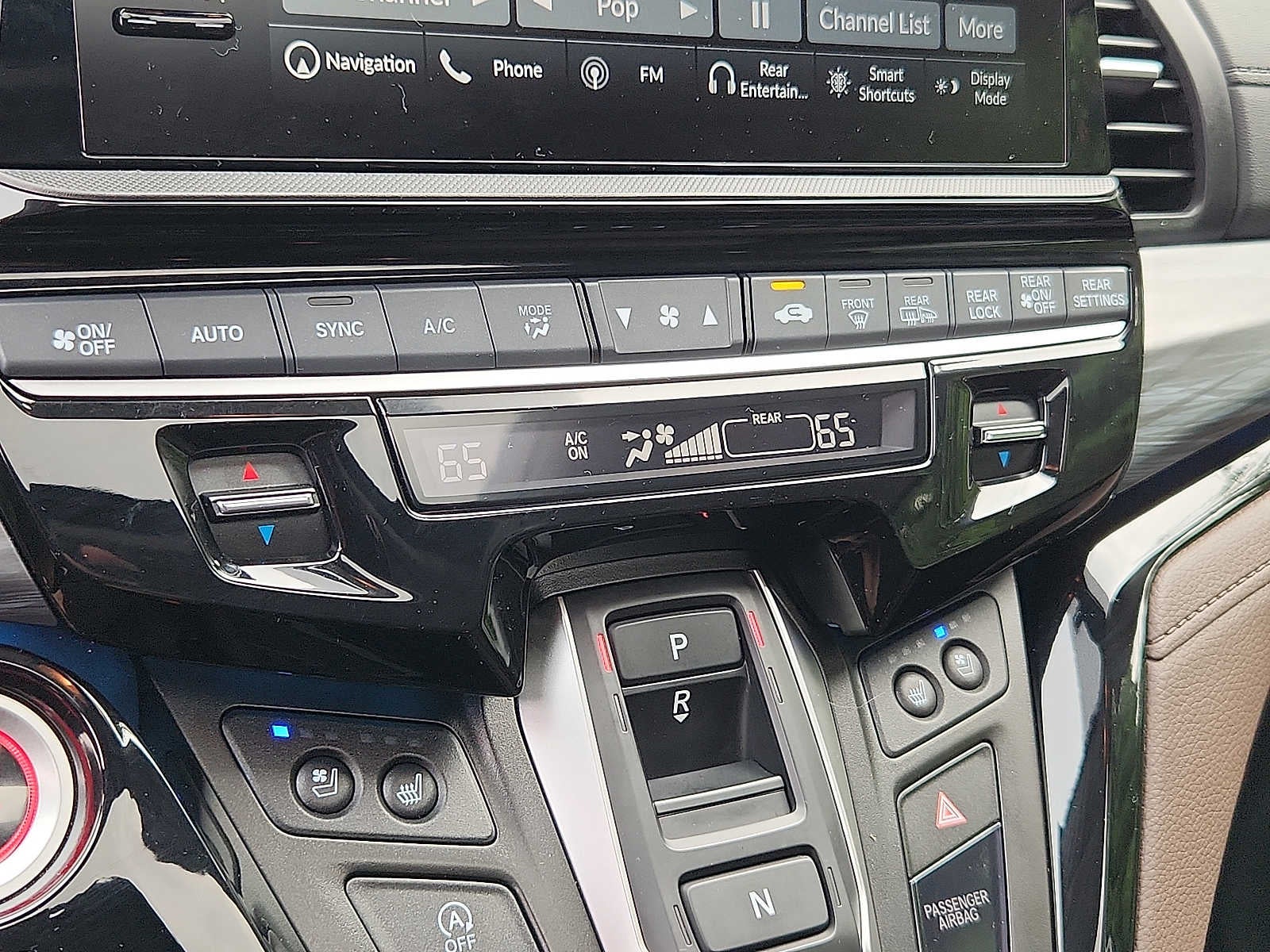 2025 Honda Odyssey Elite