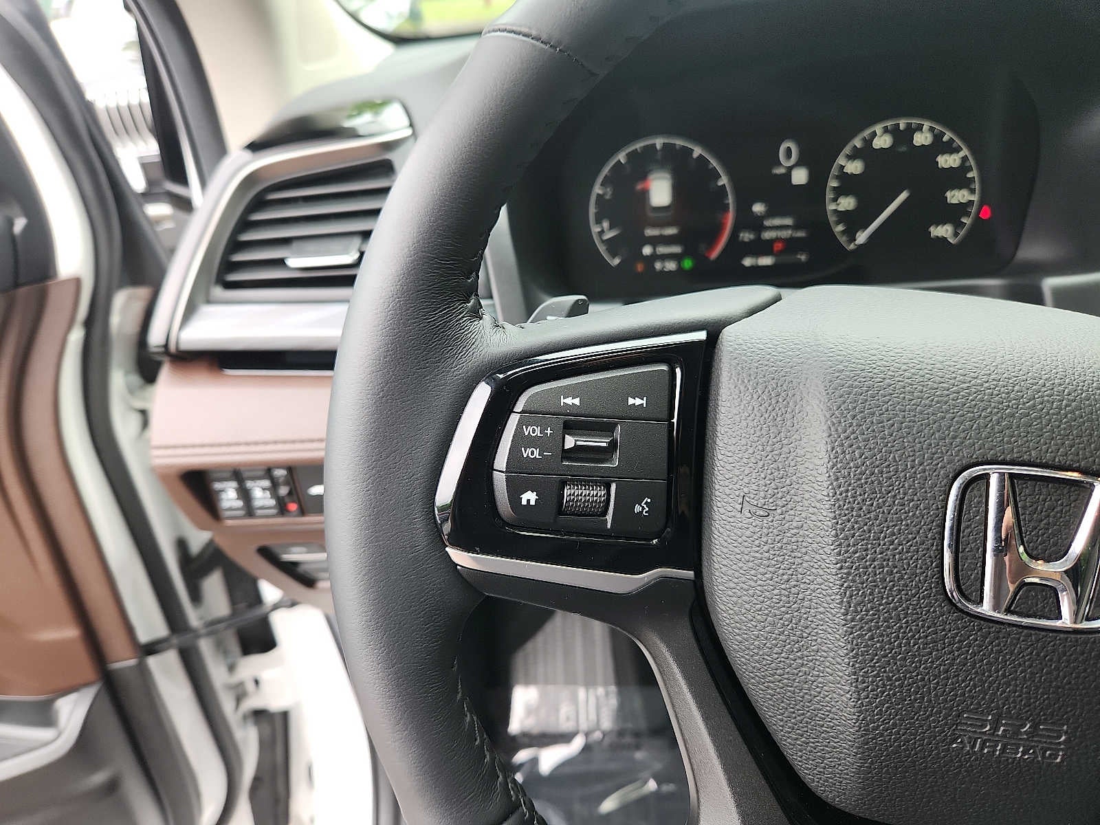 2025 Honda Odyssey Elite