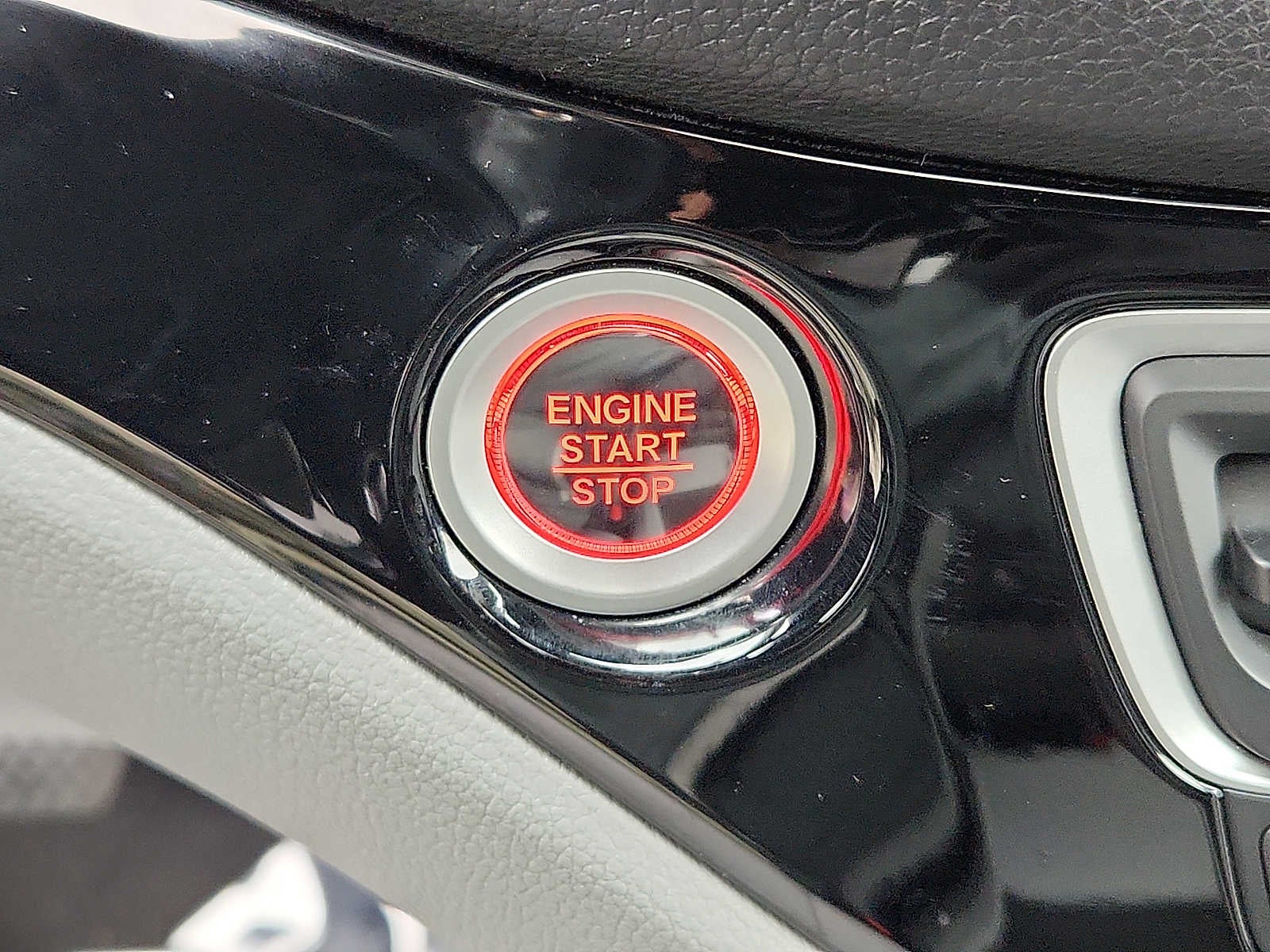 2022 Honda Pilot Touring 7-Passenger