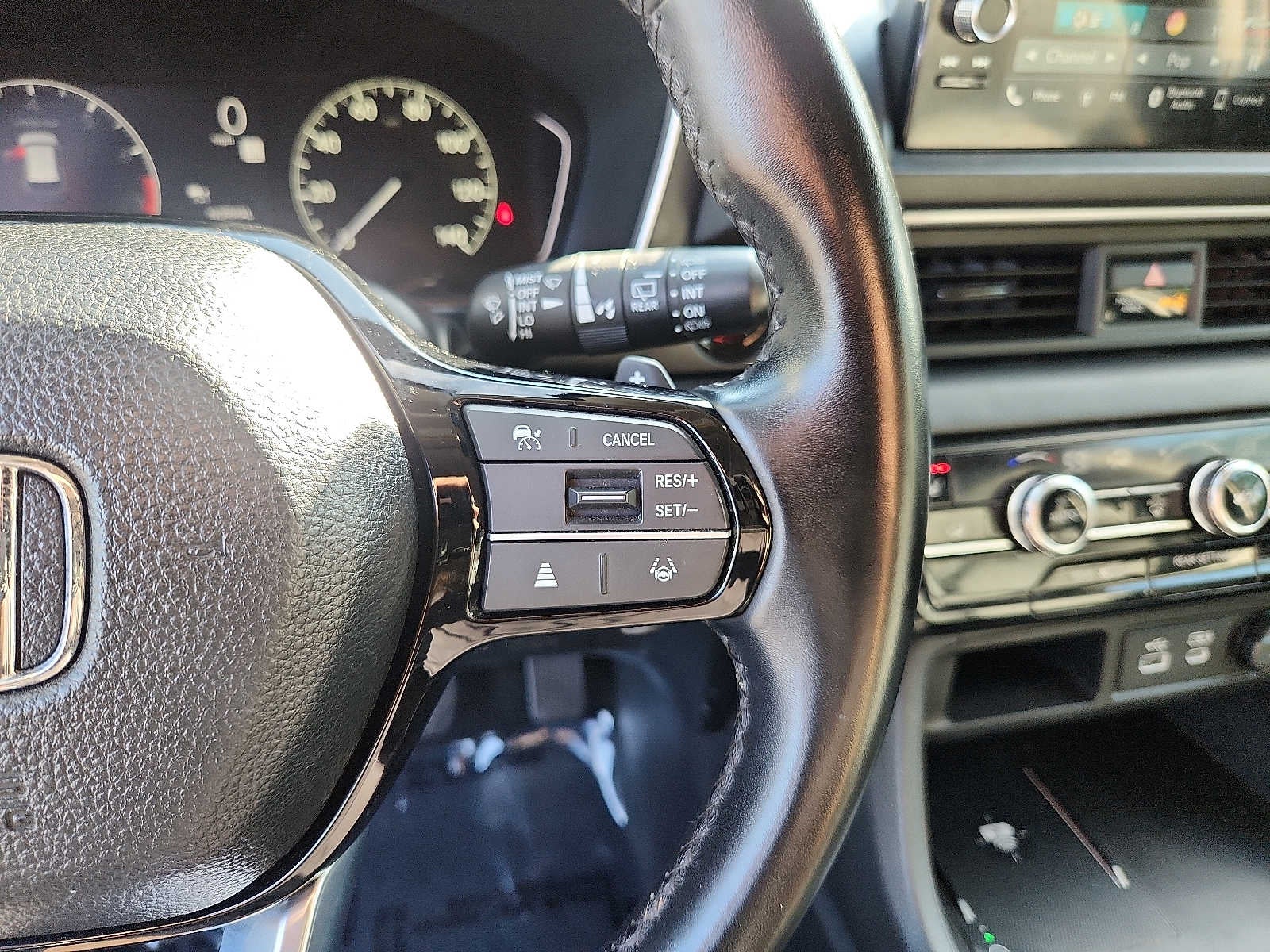 2023 Honda Pilot EX-L 8 Passenger