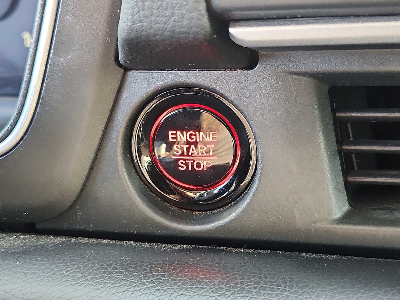 2023 Honda Pilot EX-L 8 Passenger