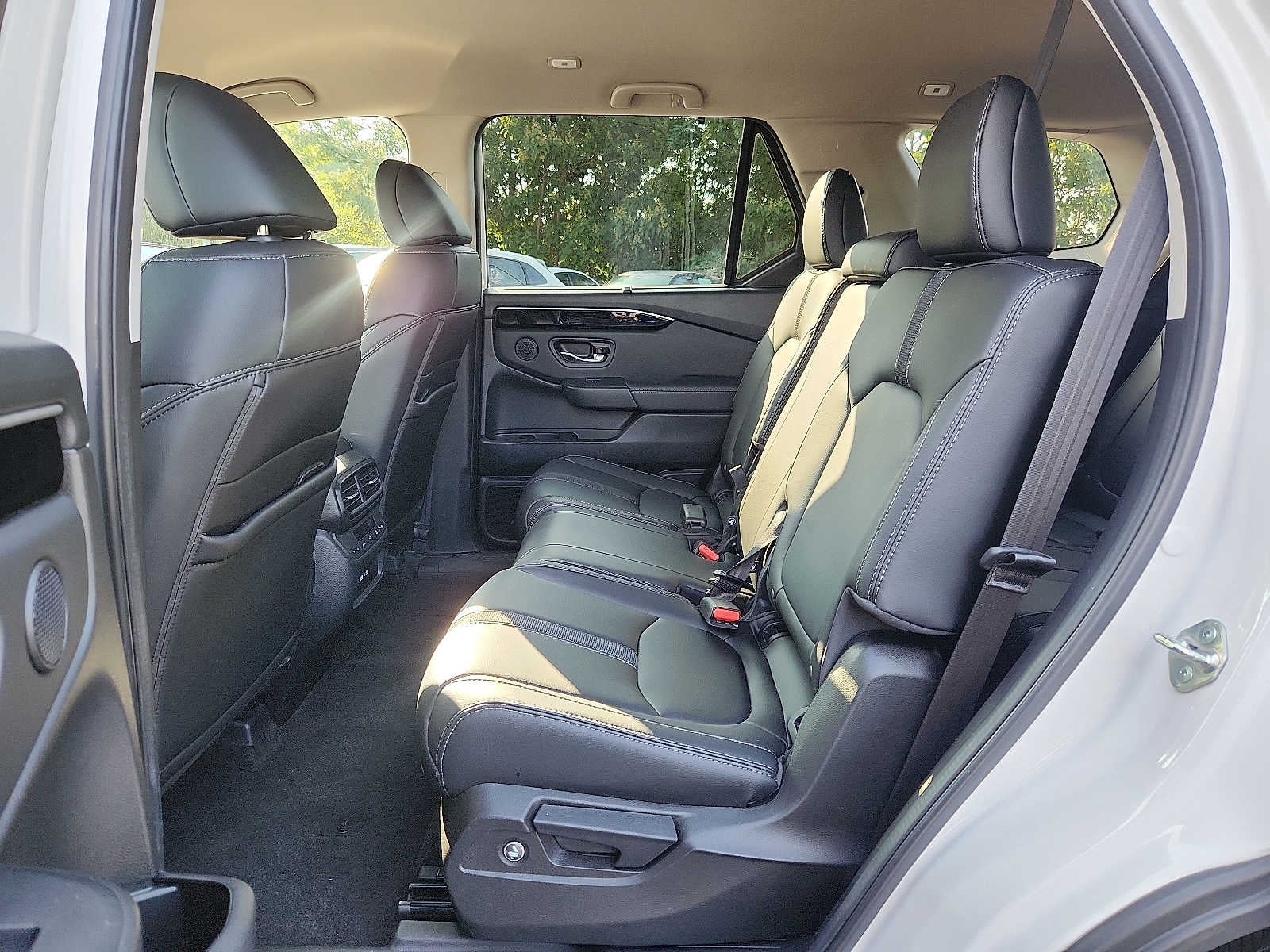 2023 Honda Pilot EX-L 8 Passenger