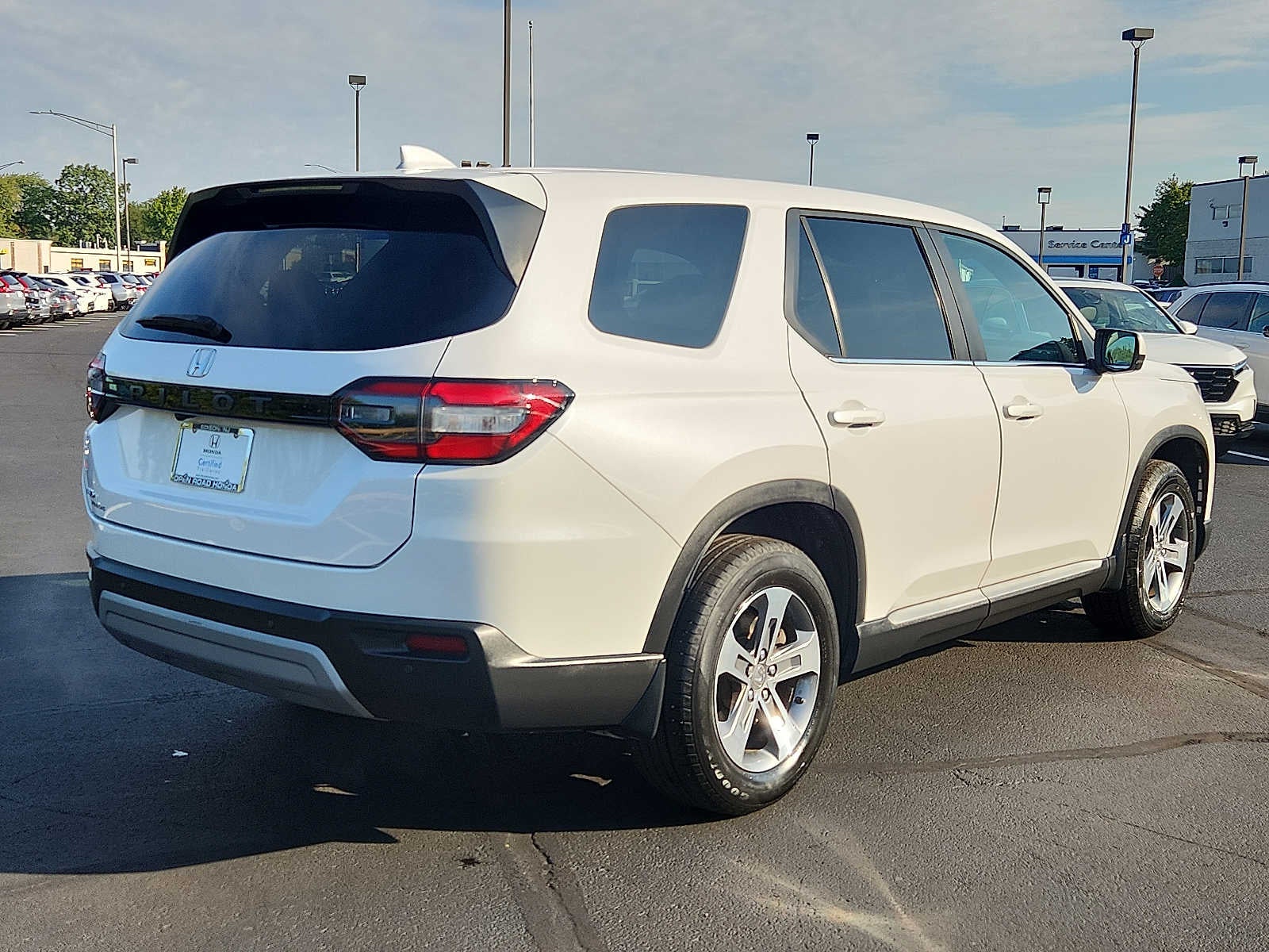 2023 Honda Pilot EX-L 8 Passenger