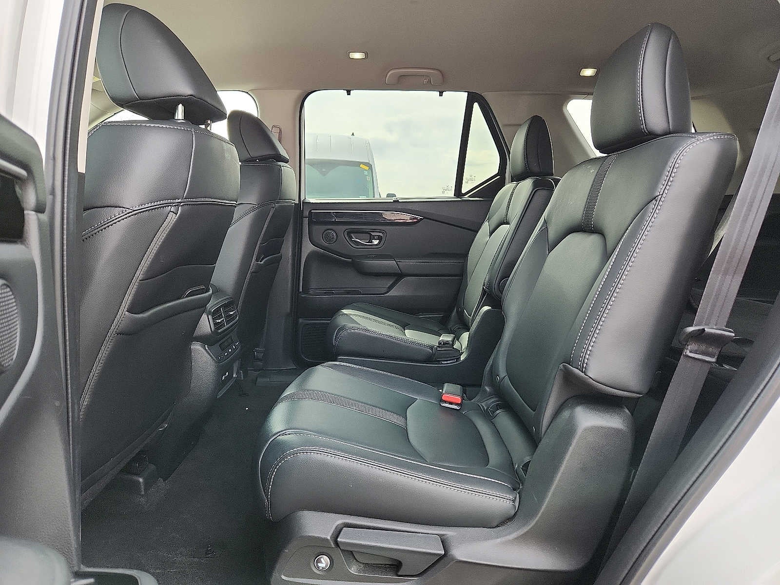 2023 Honda Pilot EX-L 7 Passenger