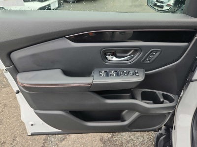 2023 Honda Pilot TrailSport
