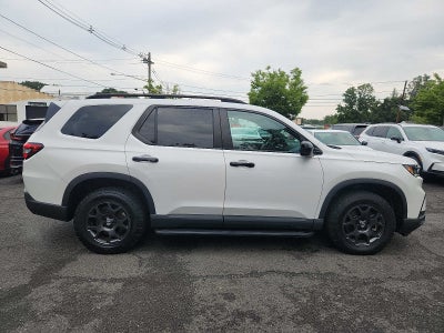 2023 Honda Pilot TrailSport