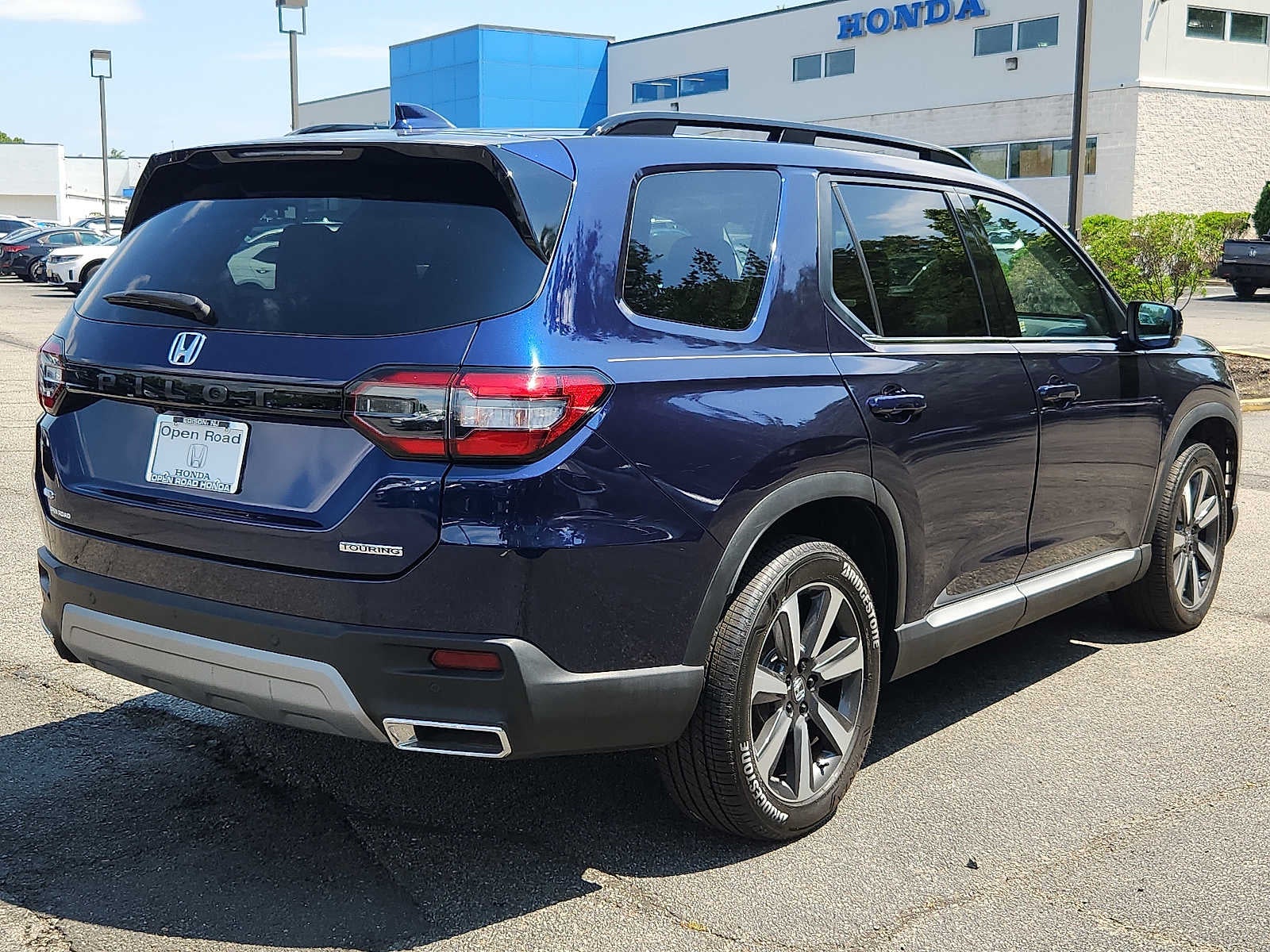 2024 Honda Pilot Touring