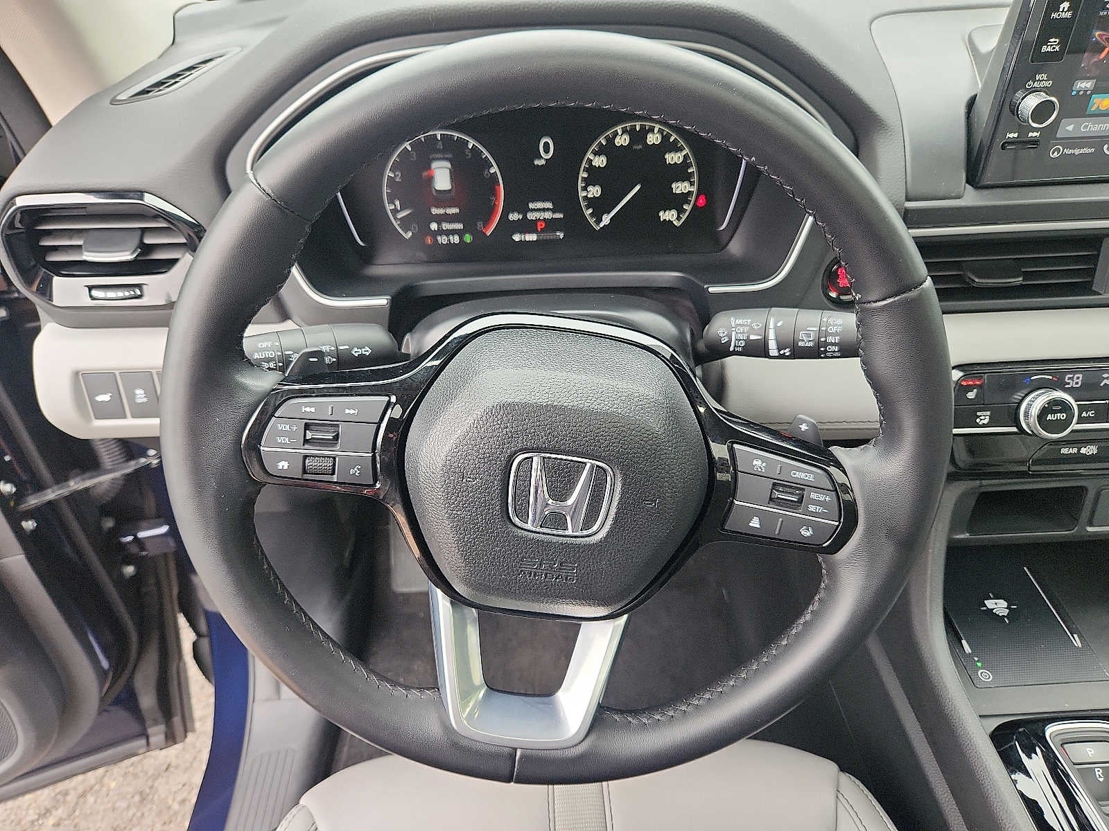 2023 Honda Pilot Touring