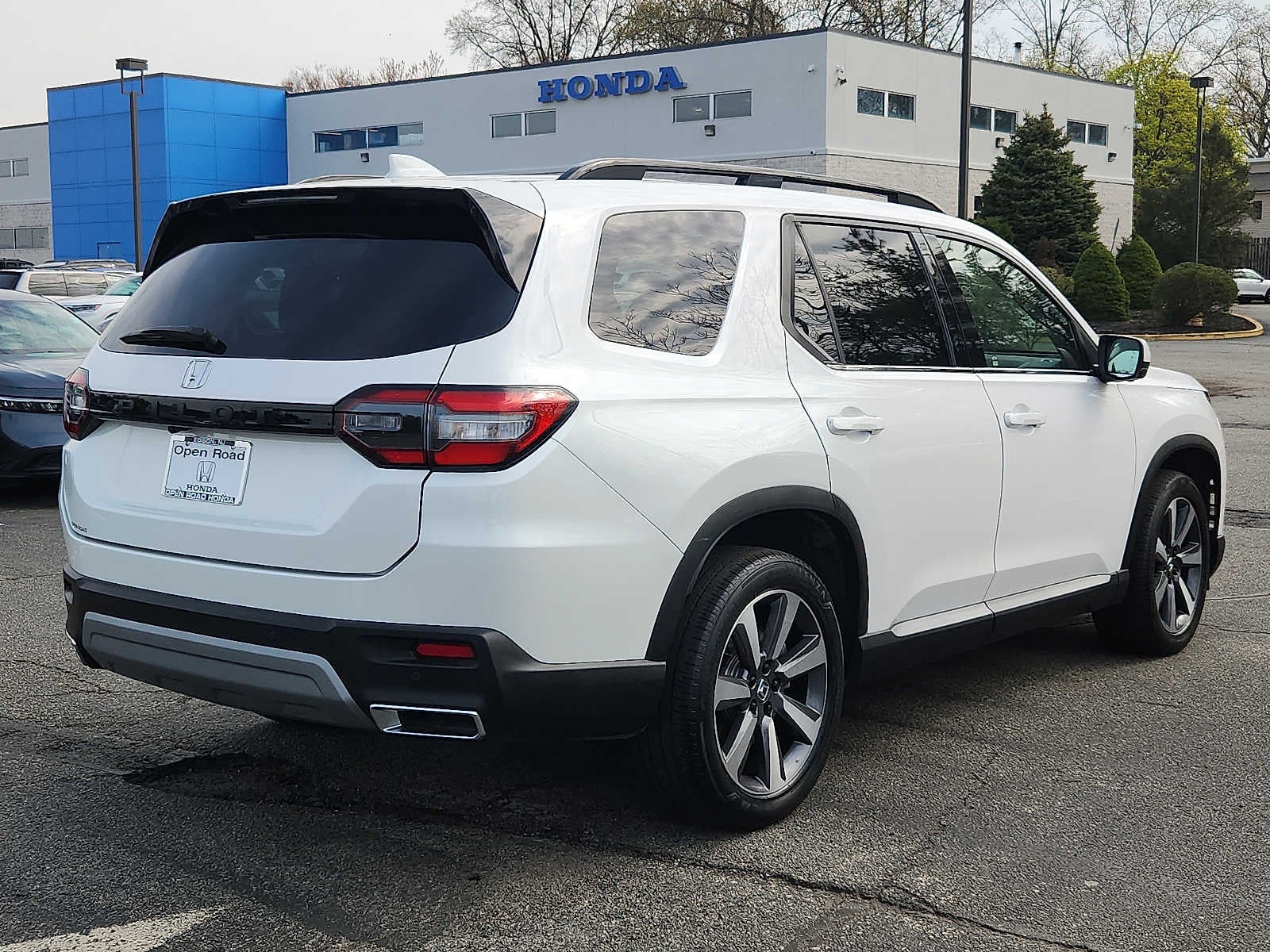 2023 Honda Pilot Elite