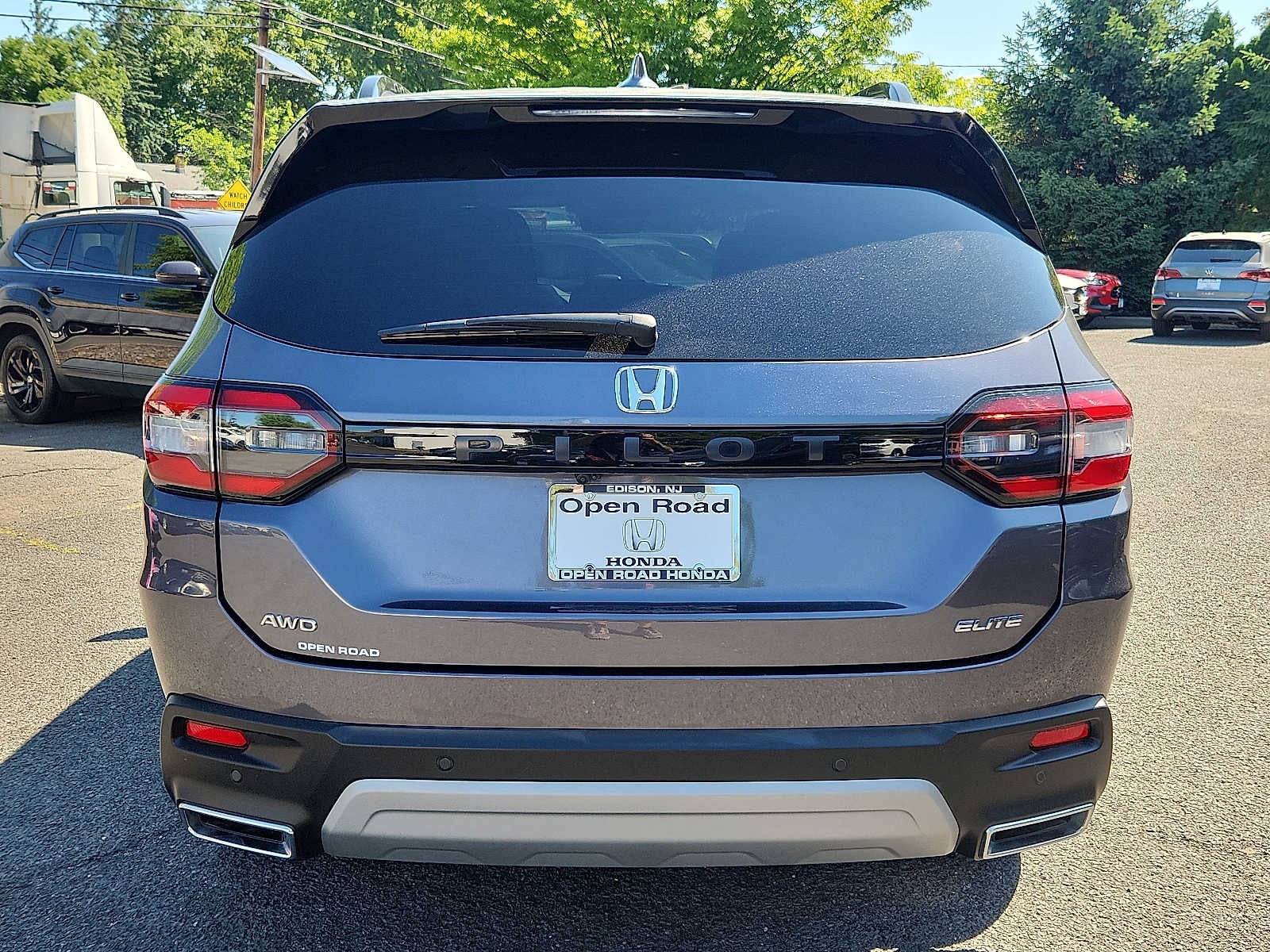 2023 Honda Pilot Elite