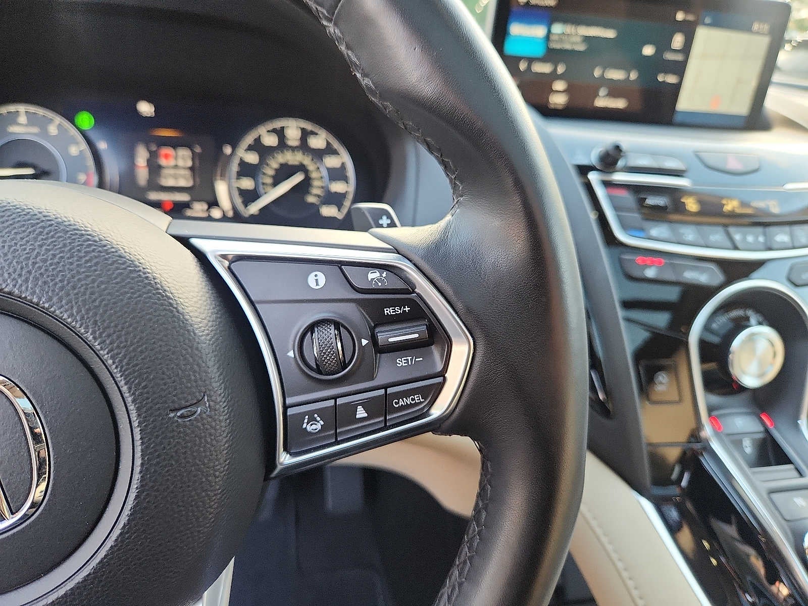 2023 Acura RDX w/Technology Package