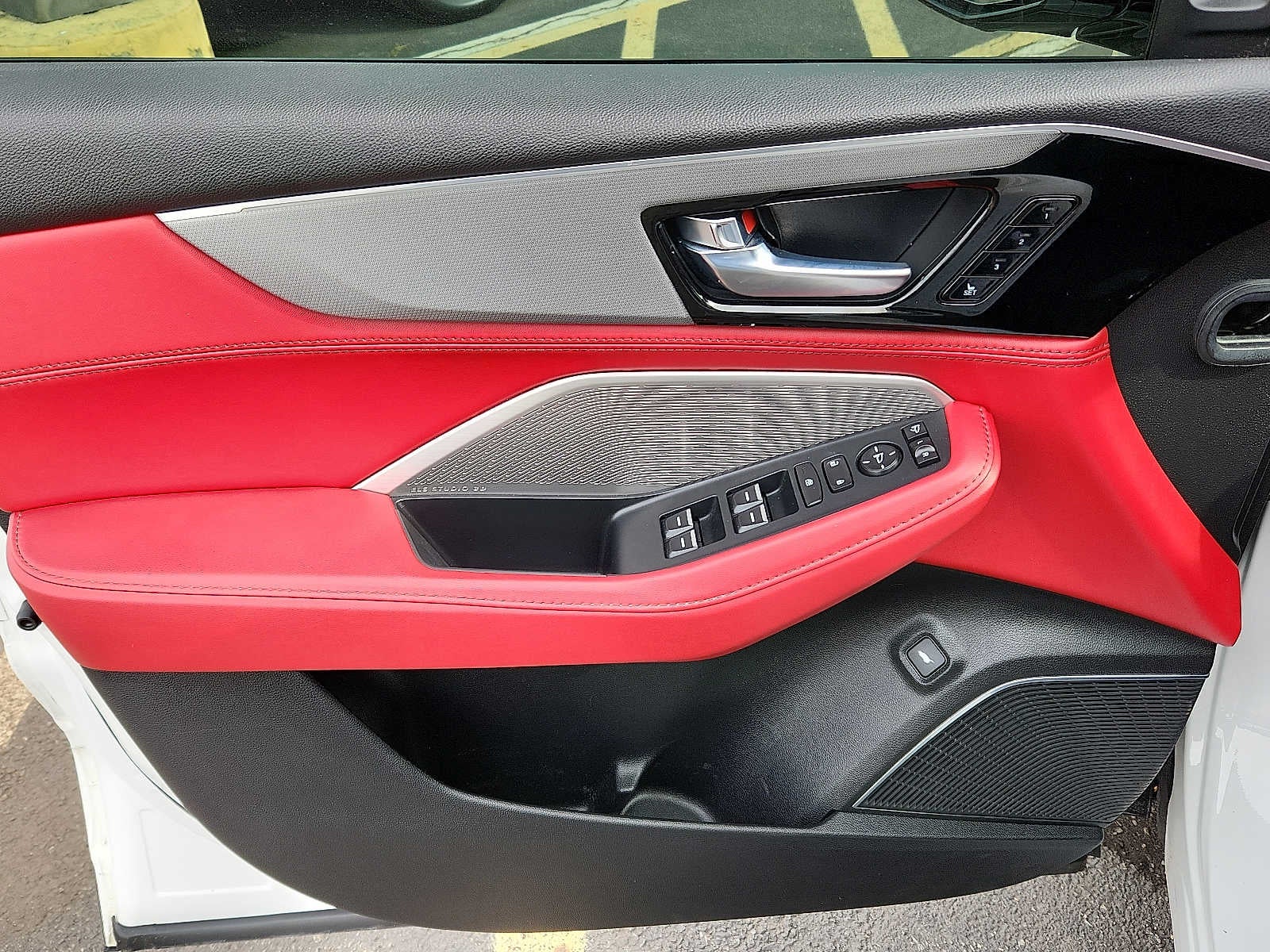 2023 Acura MDX w/A-Spec Package