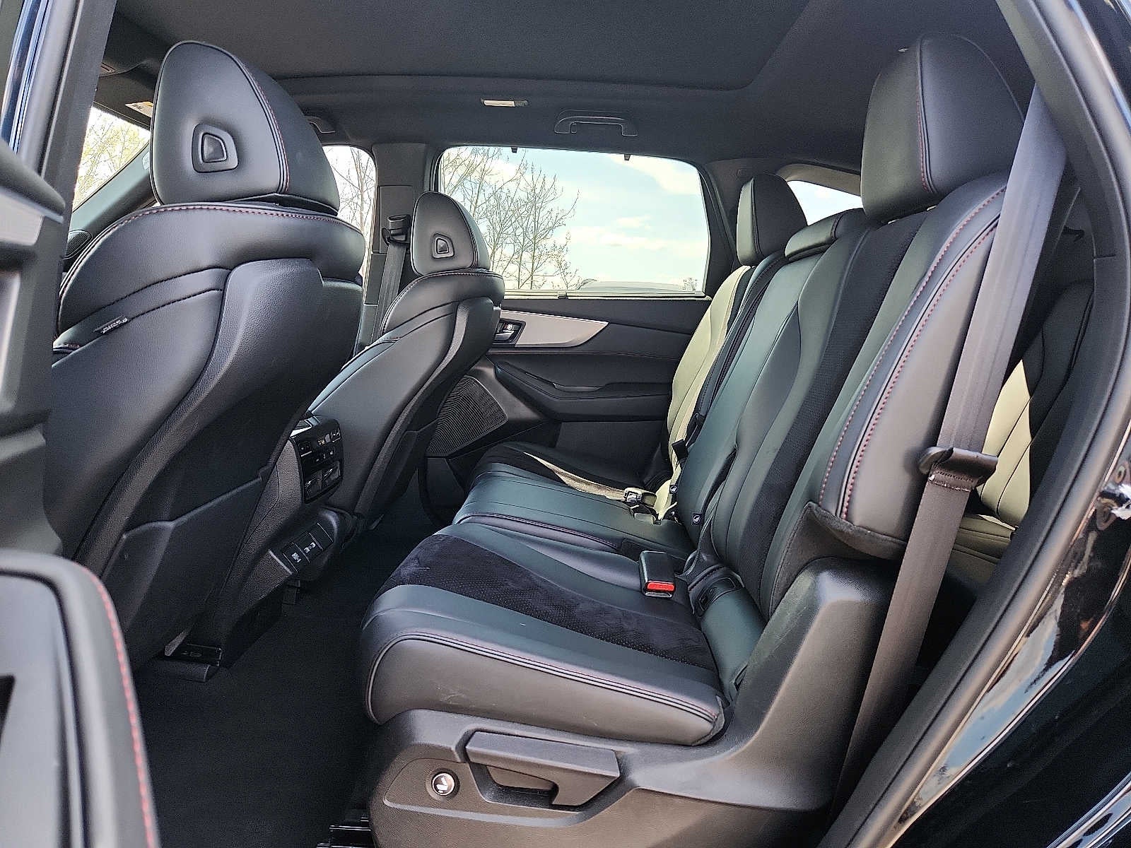 2023 Acura MDX w/A-Spec Package