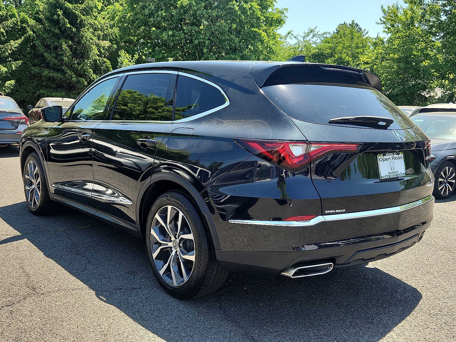 2023 Acura MDX w/Technology Package