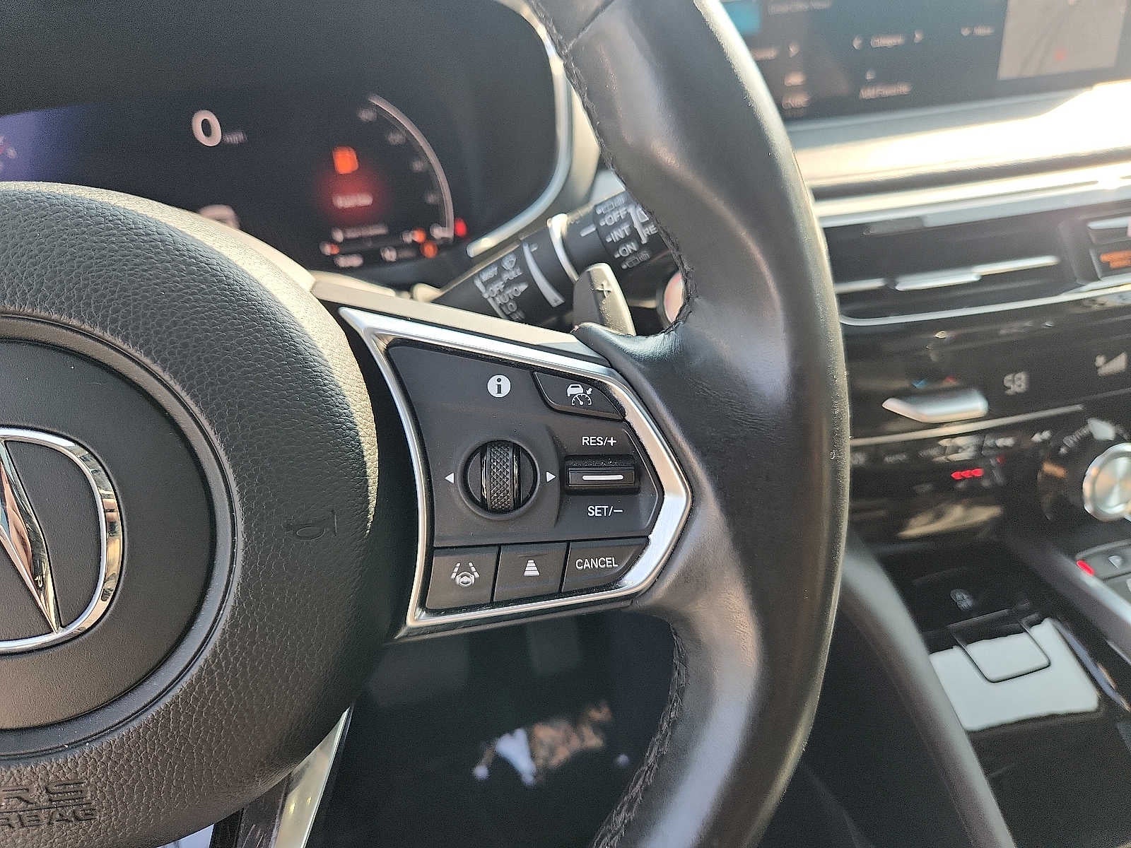 2024 Acura MDX w/Technology Package
