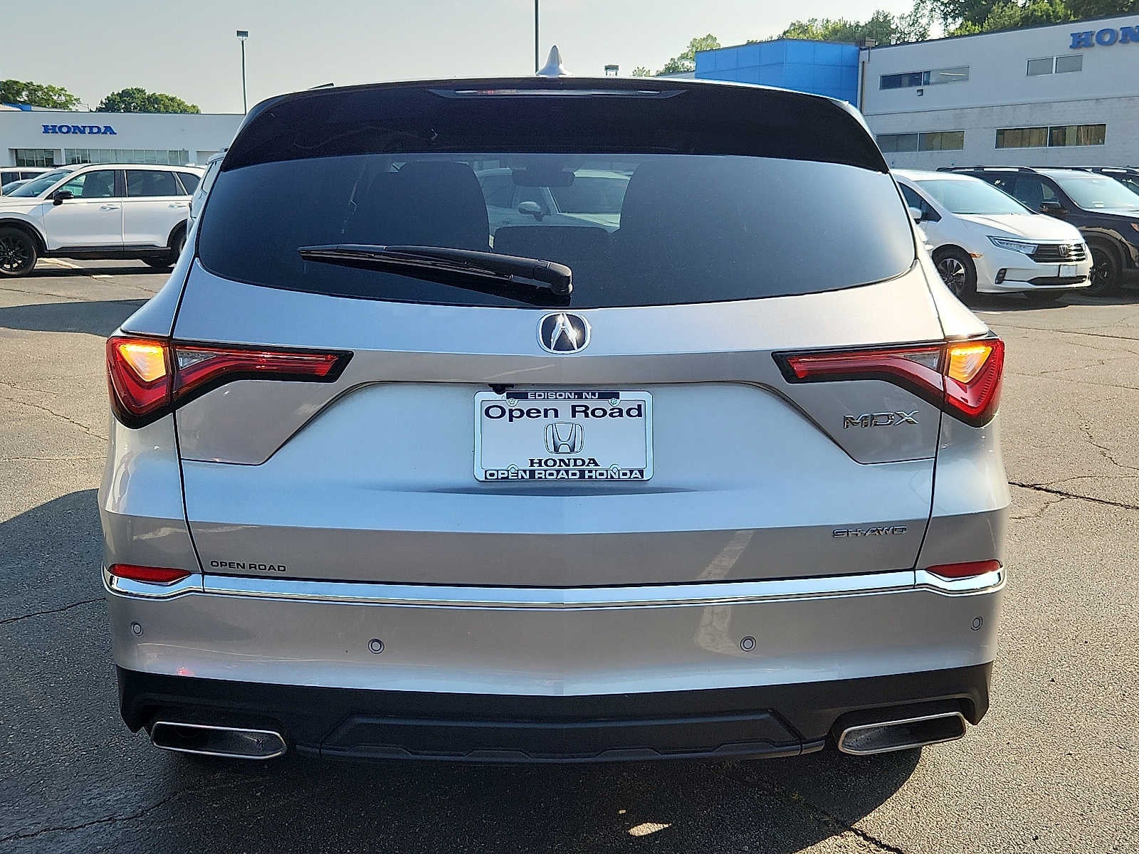 2024 Acura MDX w/Technology Package