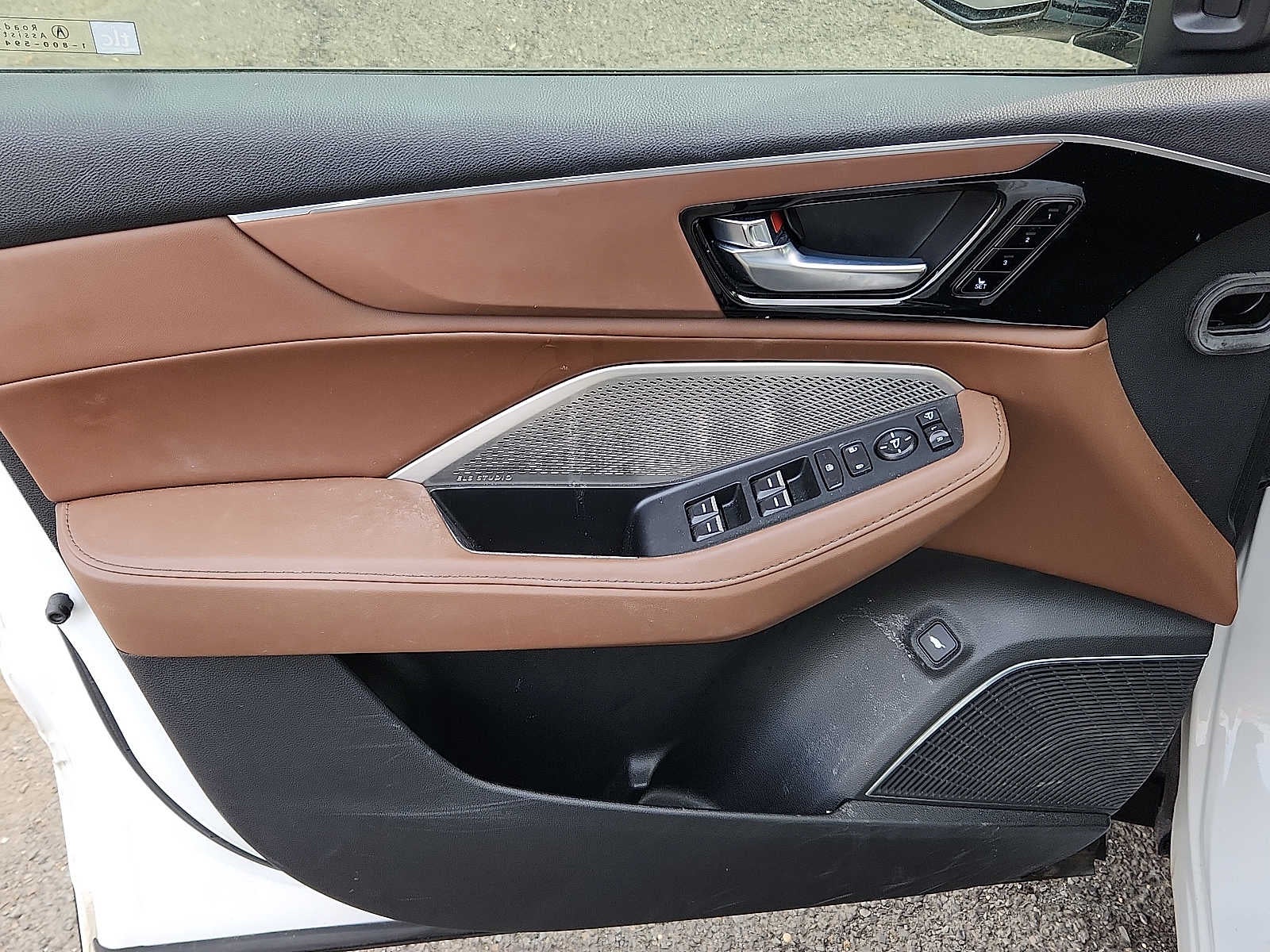 2023 Acura MDX w/Technology Package