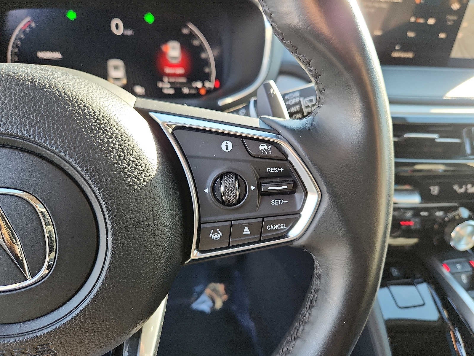 2024 Acura MDX w/Technology Package