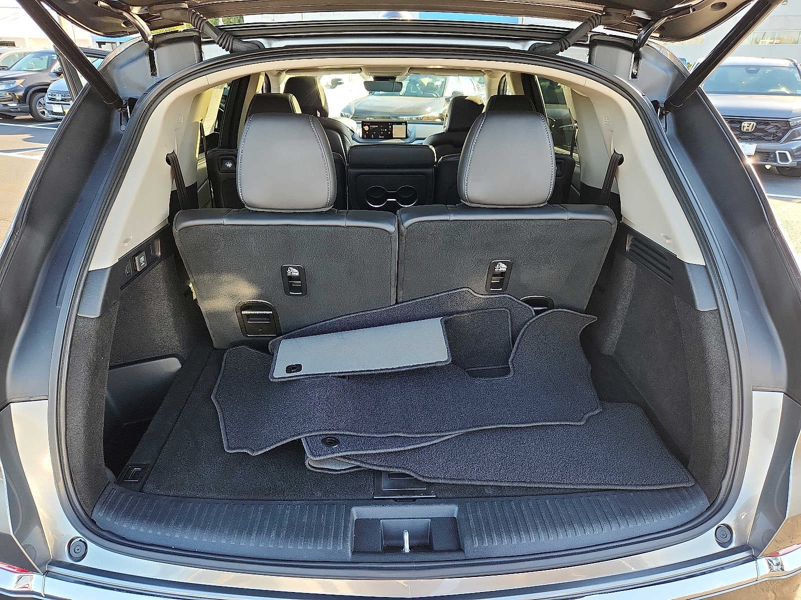2024 Acura MDX w/Technology Package