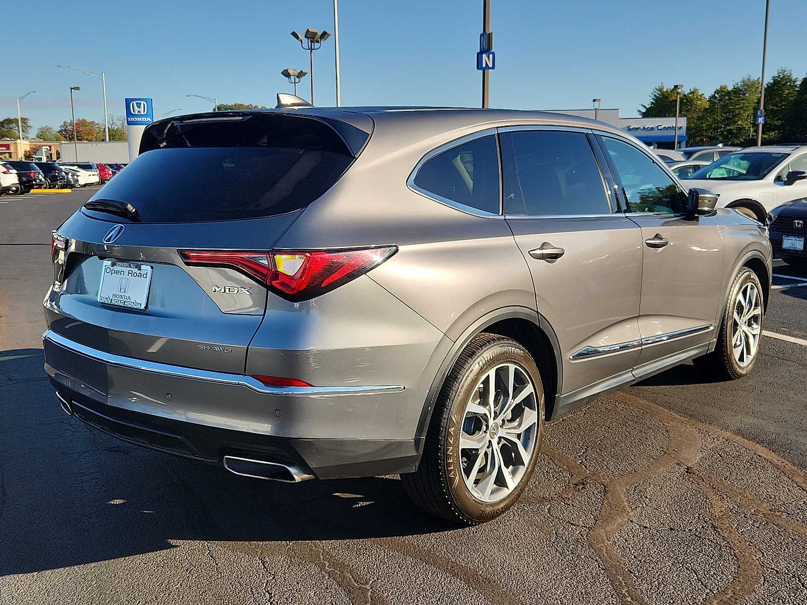 2024 Acura MDX w/Technology Package
