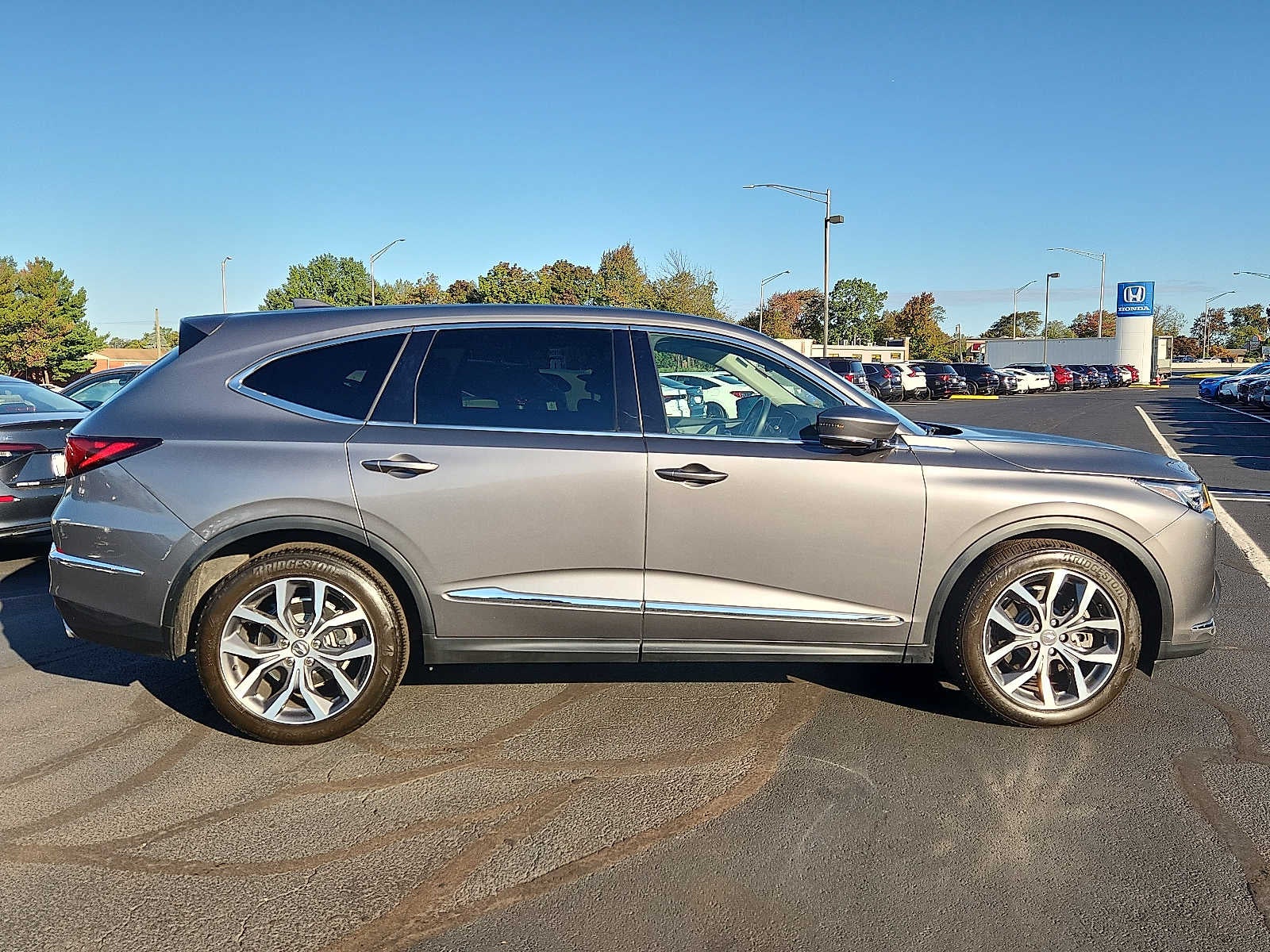2024 Acura MDX w/Technology Package