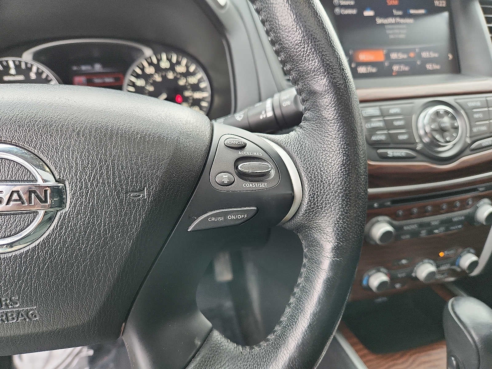 2018 Nissan Pathfinder Platinum