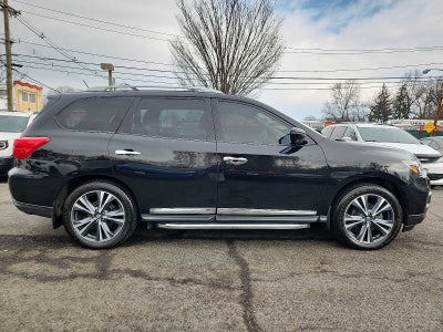 2018 Nissan Pathfinder Platinum