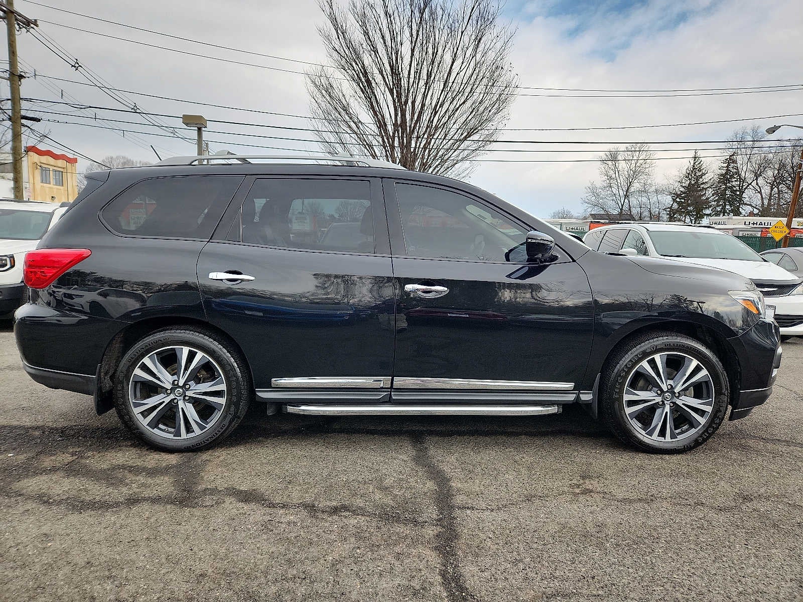 2018 Nissan Pathfinder Platinum