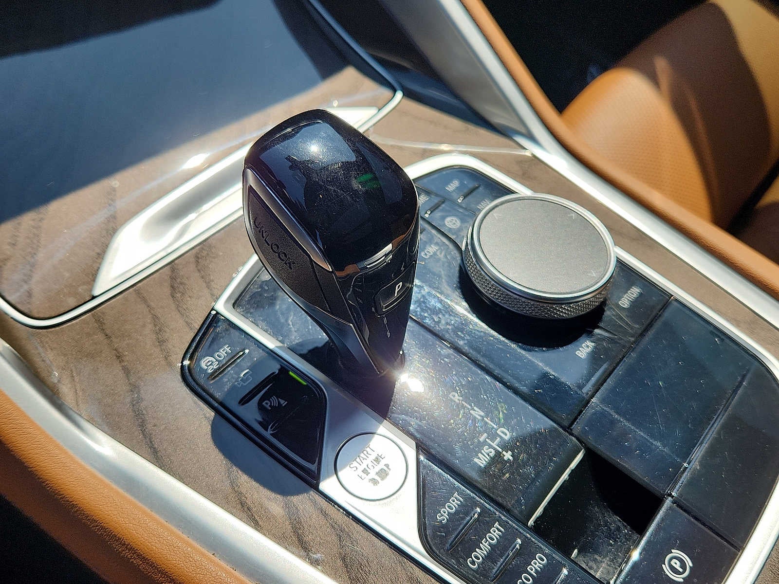 2023 BMW X6 xDrive40i xDrive40i